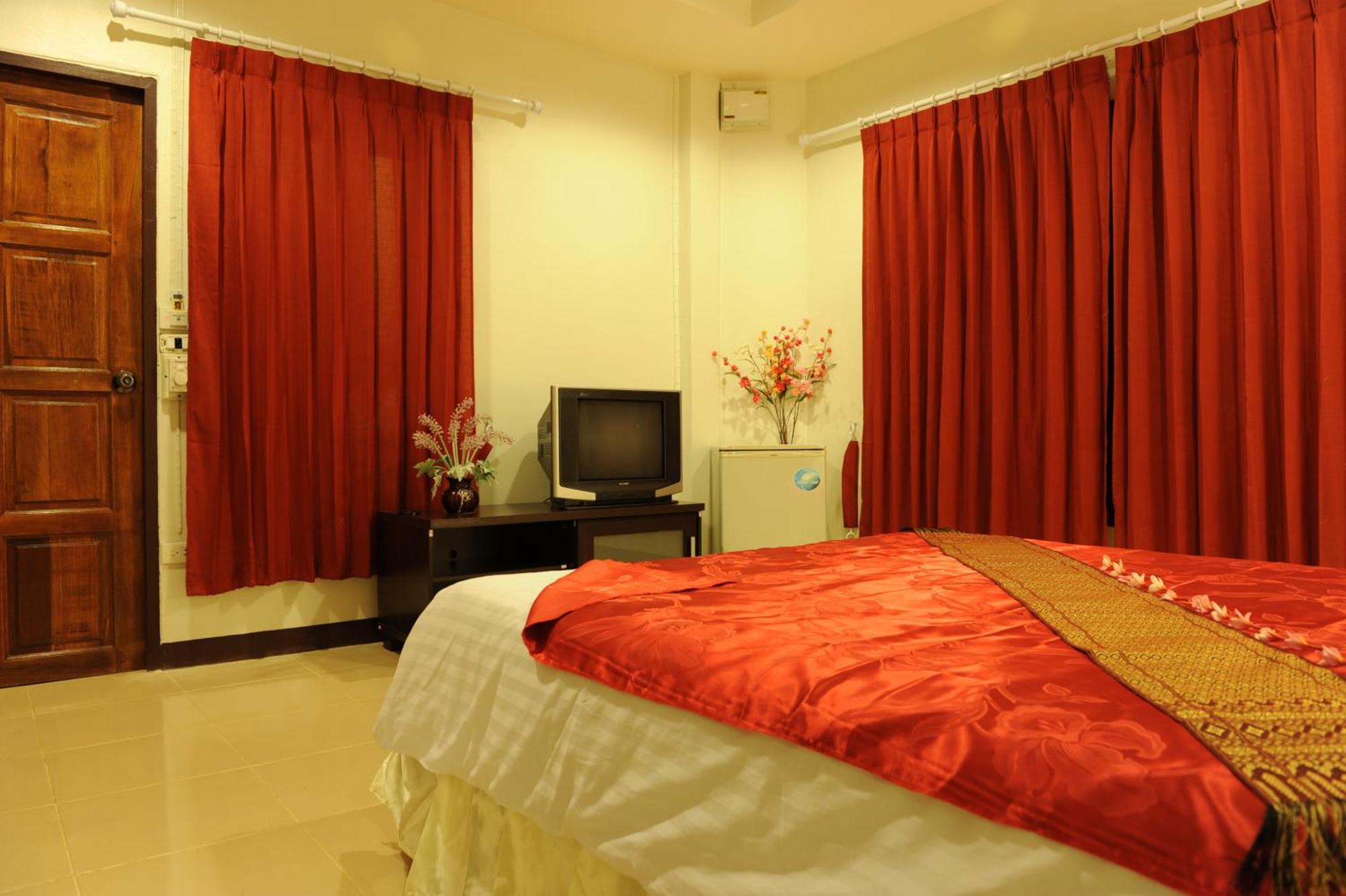Moonwalk Lanta Resort Koh Lanta Exterior foto