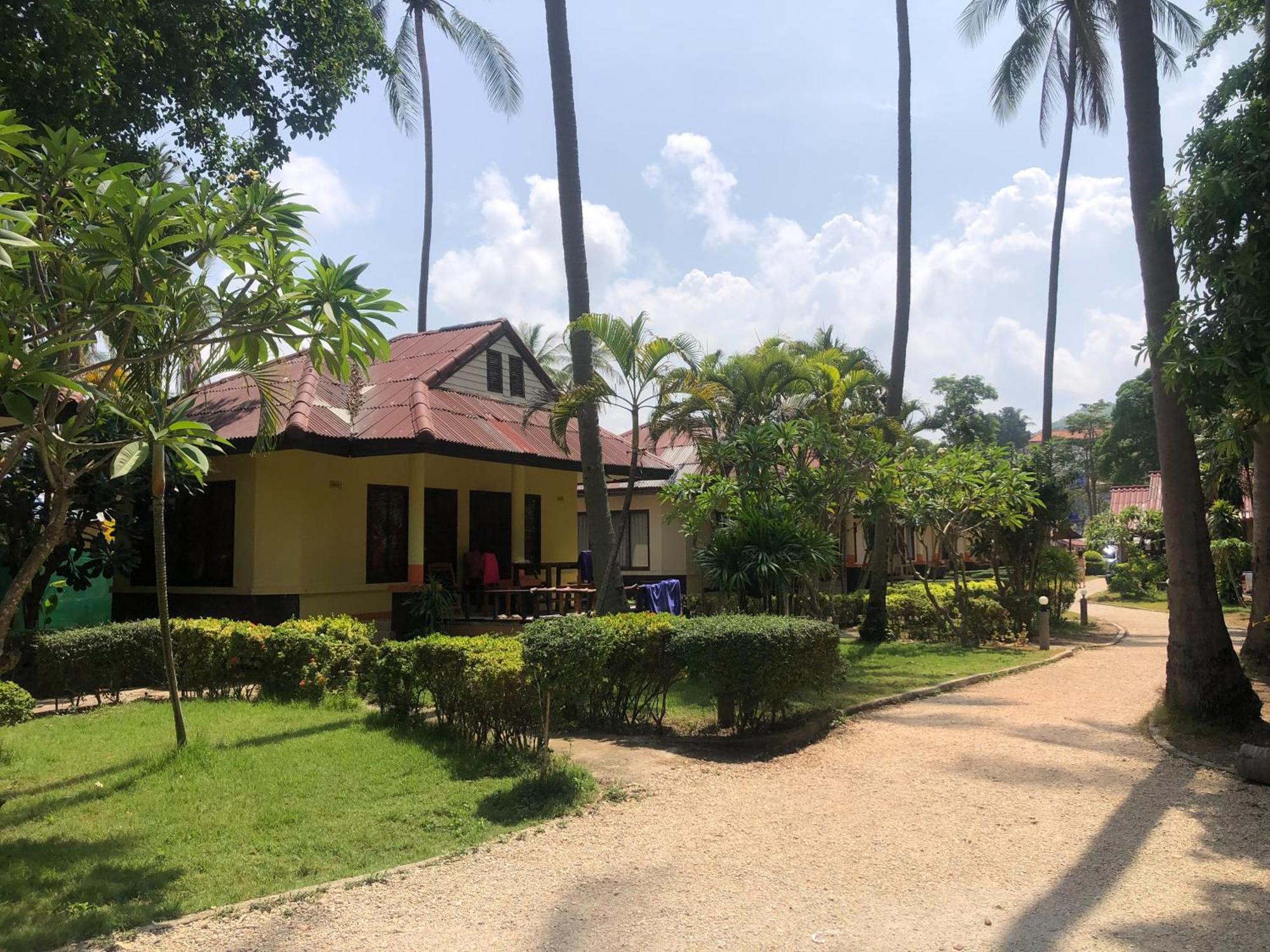 Moonwalk Lanta Resort Koh Lanta Exterior foto